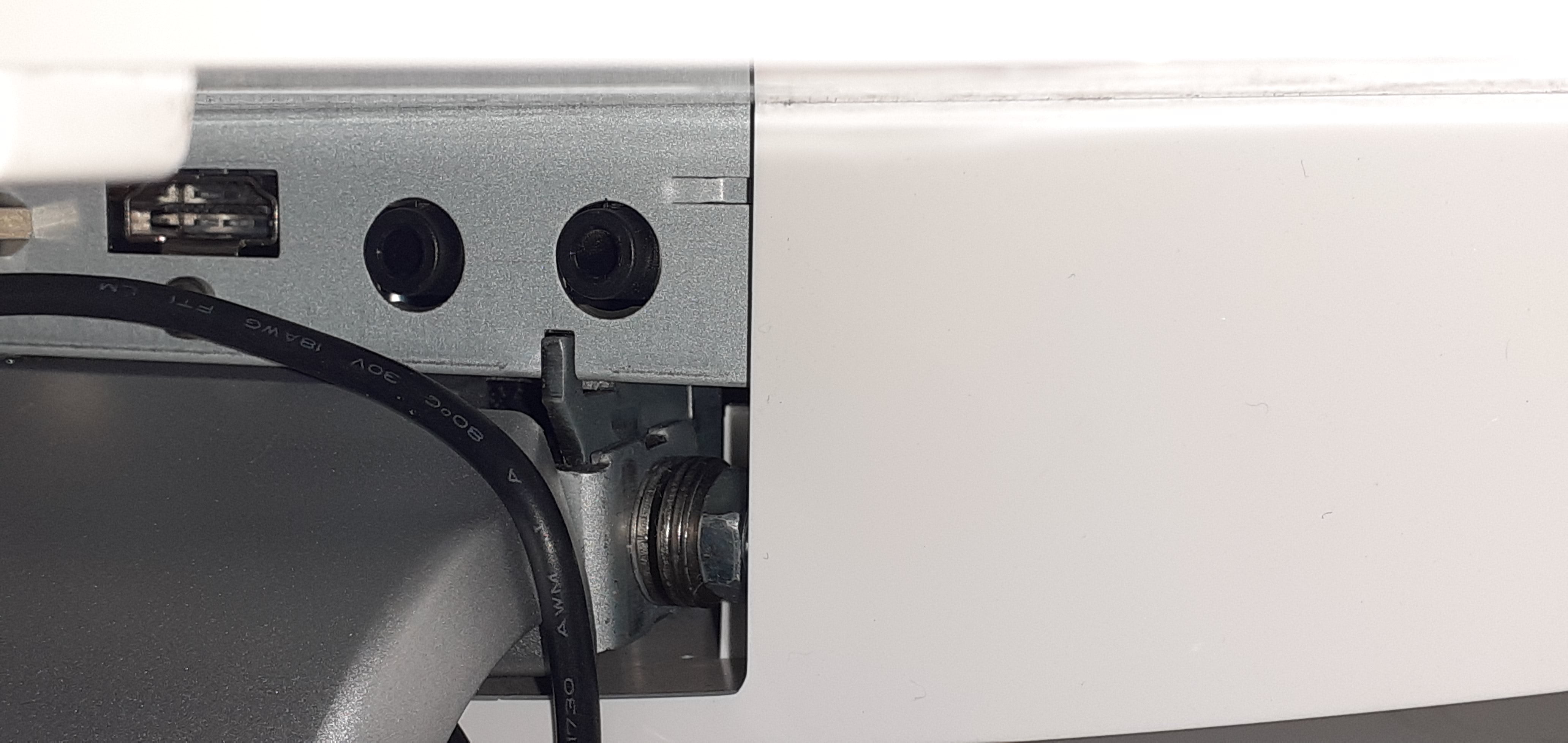 Dell SX2210T 22 inch Monitor