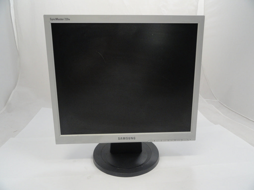 PR11087_MJ17VS_Samsung 720N Syncmaster LCD 17" Monitor - Image3