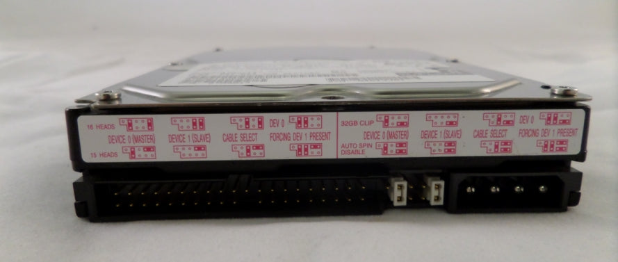 07N9214 - Hitachi 120GB IDE 7200rpm 3.5in HDD - USED
