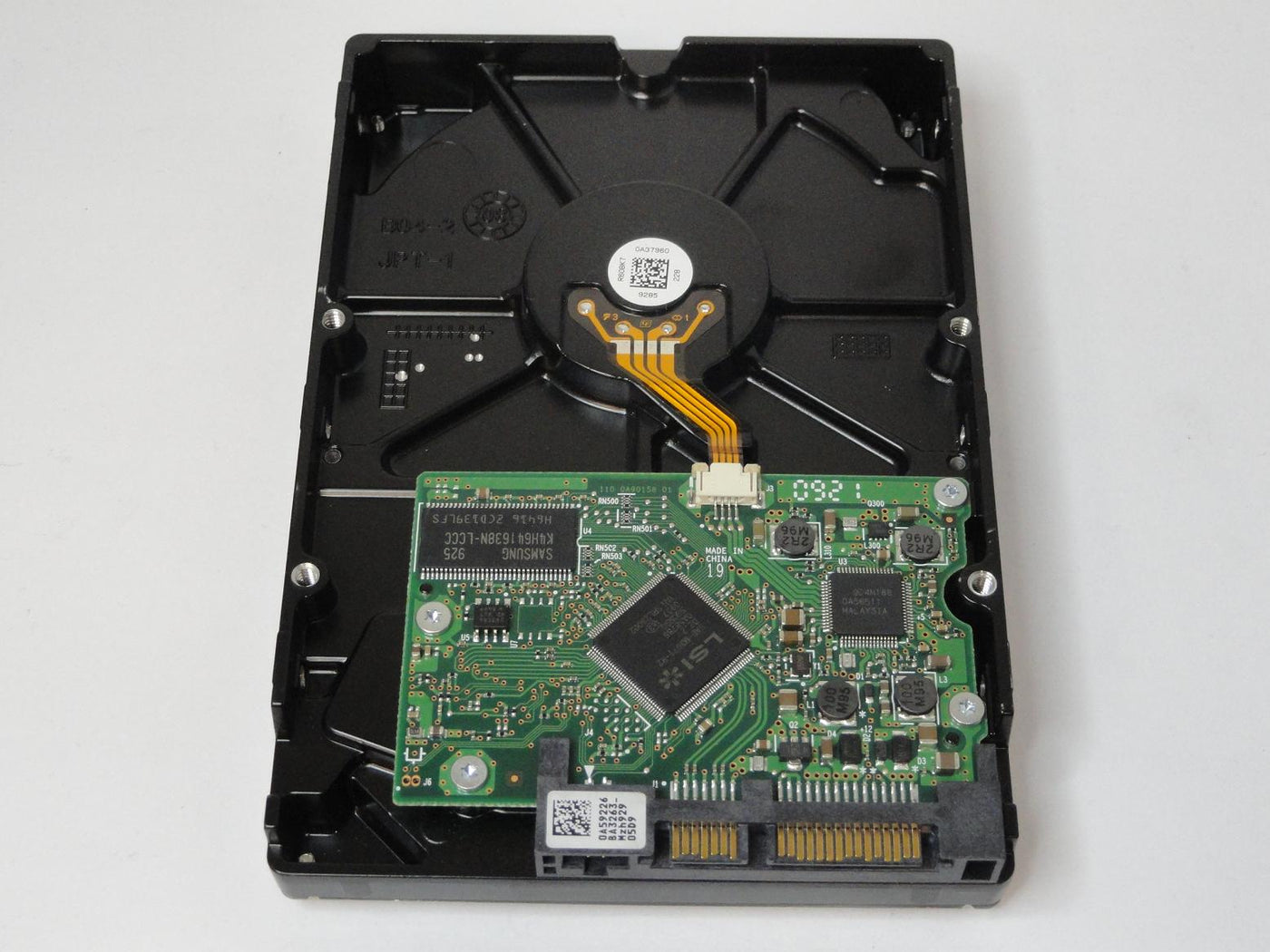 PR12964_0A38006_Hitachi 250GB SATA 7200rpm 3.5in HDD - Image2