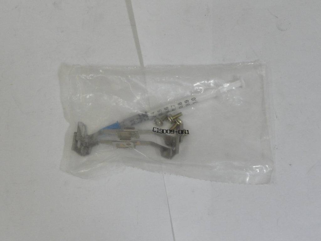 C19009-001 - Intel Heatsink Clamps & Screws + Thermal Solution - NEW