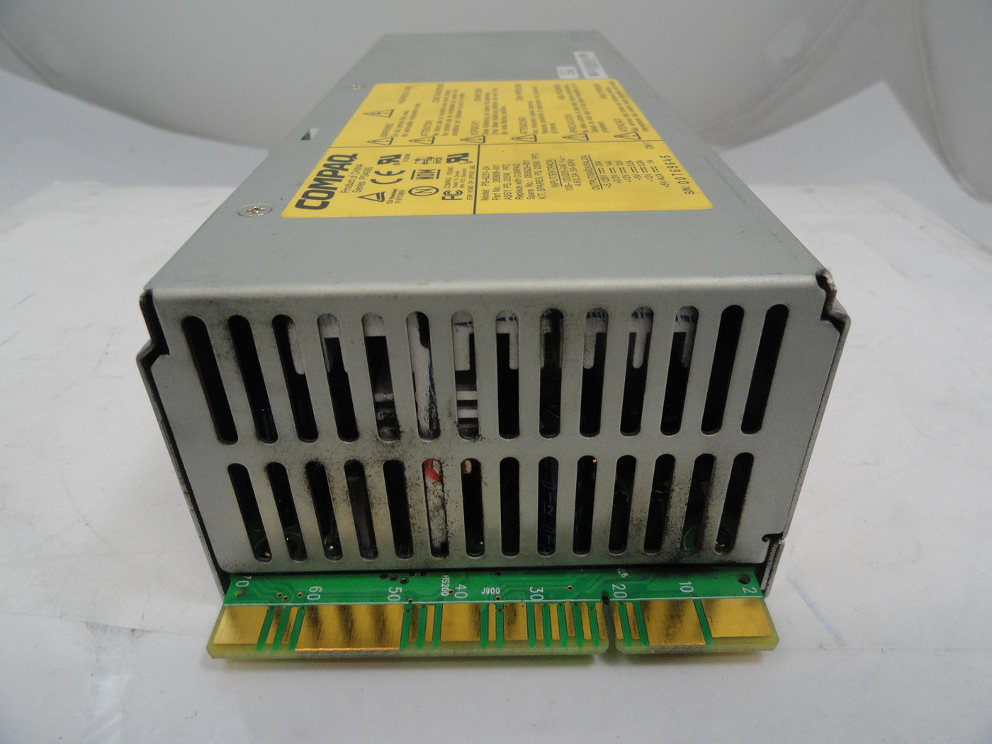 PR16676_283606-001_HP PS4090 225W HotSwap Redundant Power Supply - Image2