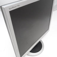 PR05677_GH17LS_Samsung SyncMaster 710N Monitor - Flat Screen - Image3