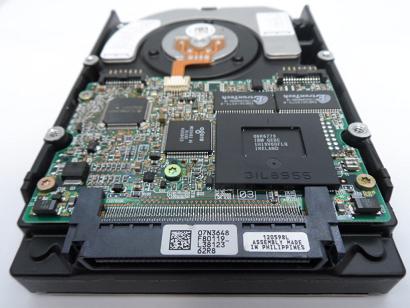 PR17599_07N3830_IBM 36.4Gb SCSI 80 Pin 10Krpm 3.5in Hard Drive - Image4