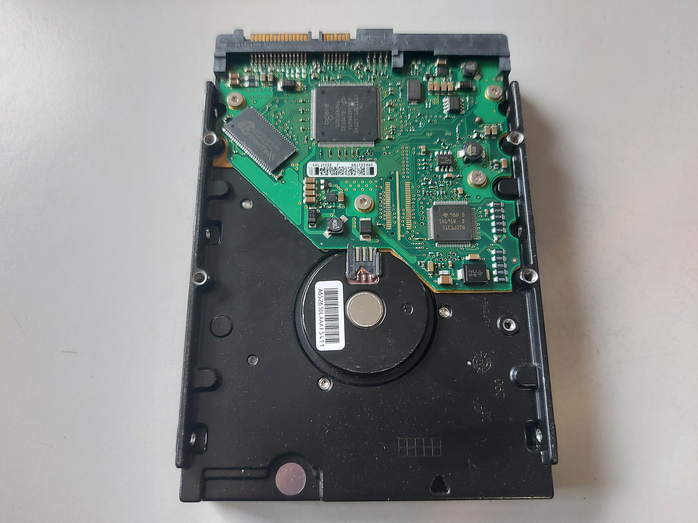 Seagate Apple 160GB 7200RPM SATA 3.5" HDD ( ST3160023AS 9W2814-242 C6SER 655-1109D 100334816 ) USED