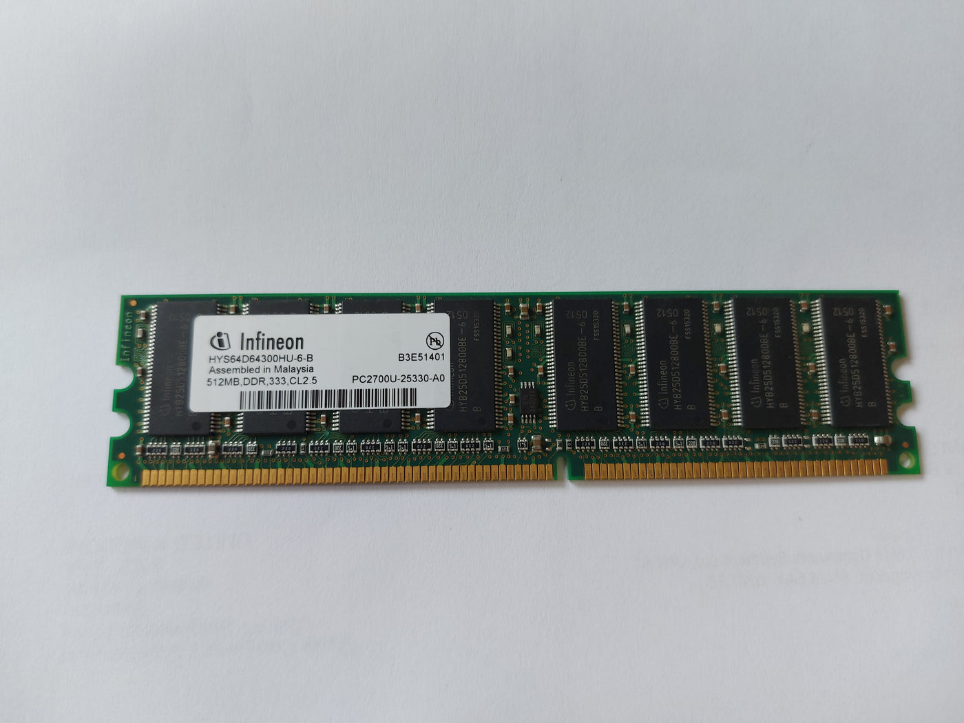 Infineon 512MB PC2700 DDR-333MHz non-ECC Unbuffered CL2.5 184-Pin DIMM Single Rank Memory Module ( HYS64D64300HU-6-B ) REF