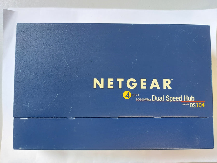 Netgear 4 Port 10/100Mbps Dual Speed Hub NO PSU ( DS104 ) USED