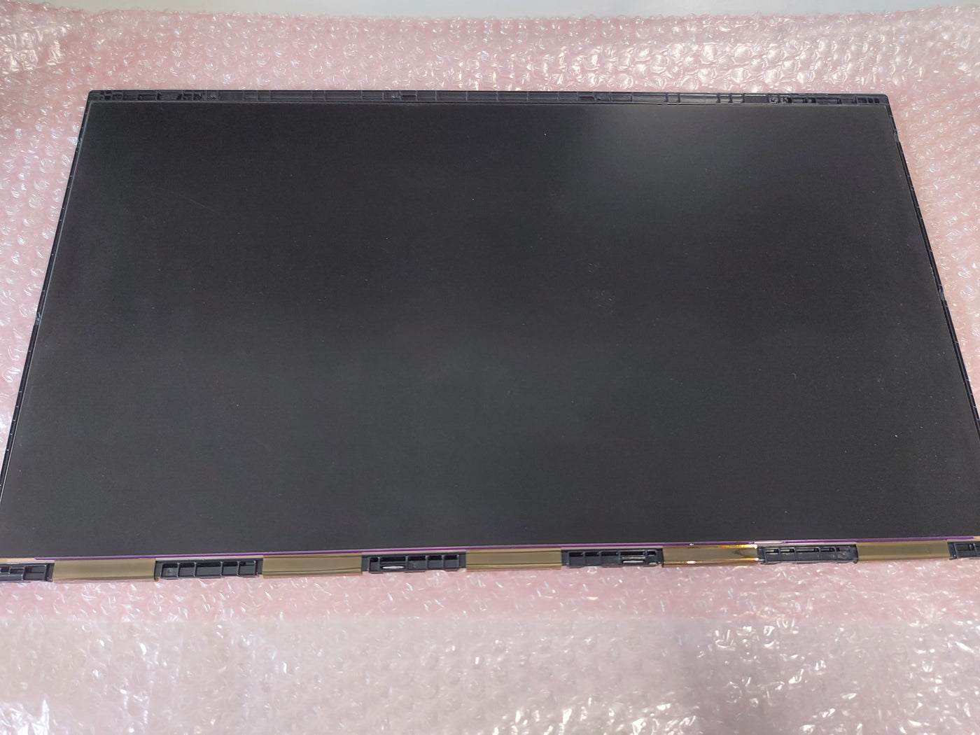 LG Dell 19.5in TFT LCD Replacement Screen - NO METAL BRACKET ( LM195WD1 012FRM ) REF