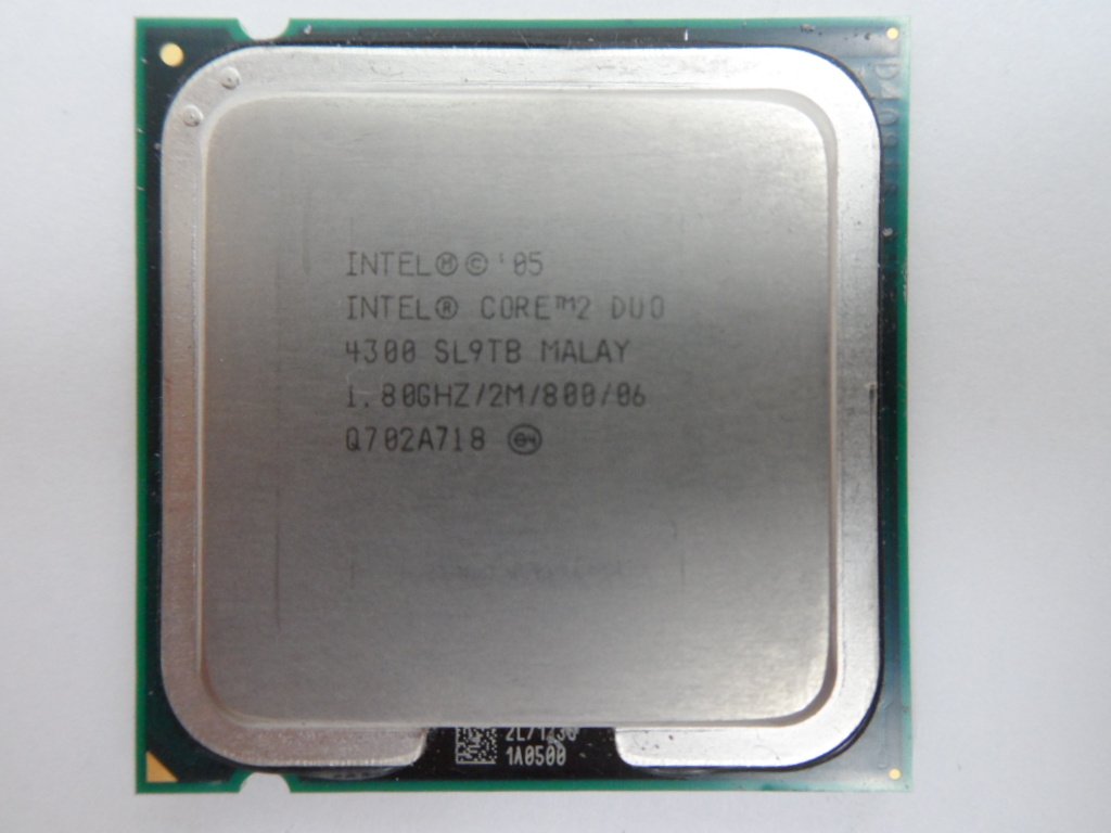 PR19882_SL9TB_Intel Core2Duo 4300 SL9TB 1.8GHz Processor - Image2