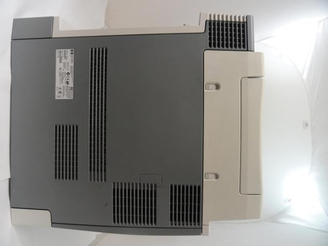 Q7492A - HP 4700N Colour Laser Printer - Grey & White - USED