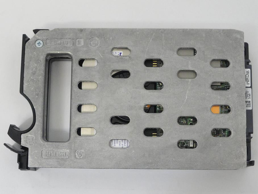 PR14499_08K0312_Dell / Hitachi 36Gb SCSI 80 Pin 3.5in HDD in Caddy - Image3