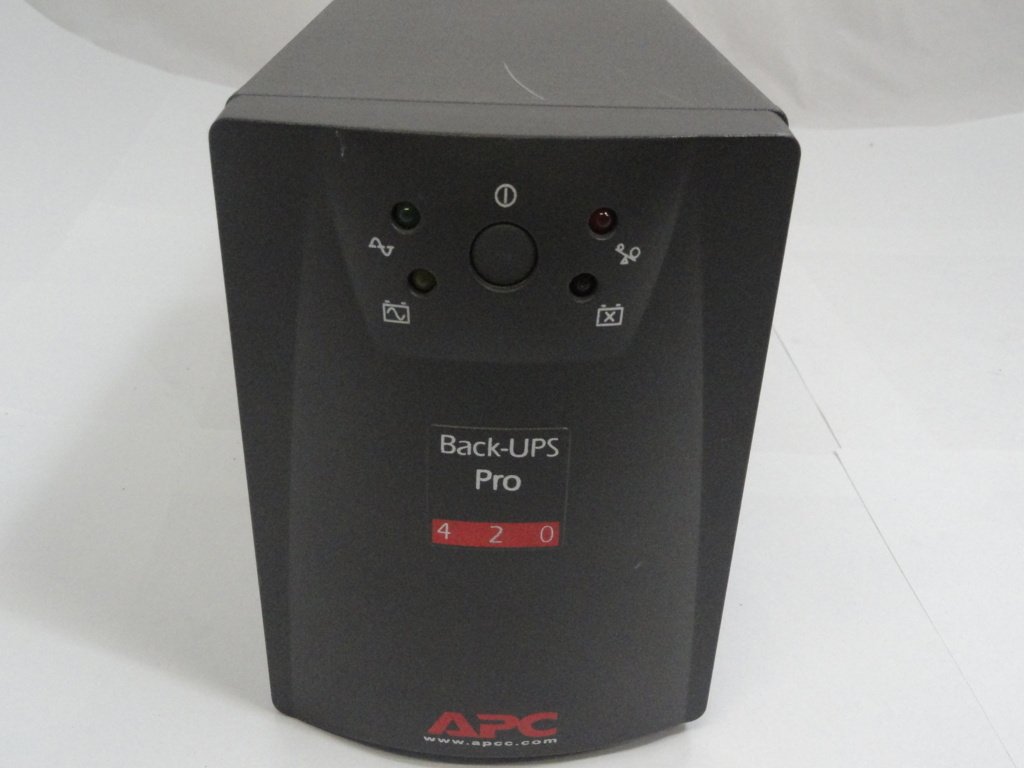 BP420SI - APC UPS BackUP Pro 420 - Refurbished