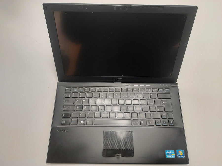 Sony Vaio VPCZ2 128GB HDD Core i5 2300MHz 4GB RAM 13.3" Laptop NOT HOLDING CHARGE ( VPCZ2 ) USED 