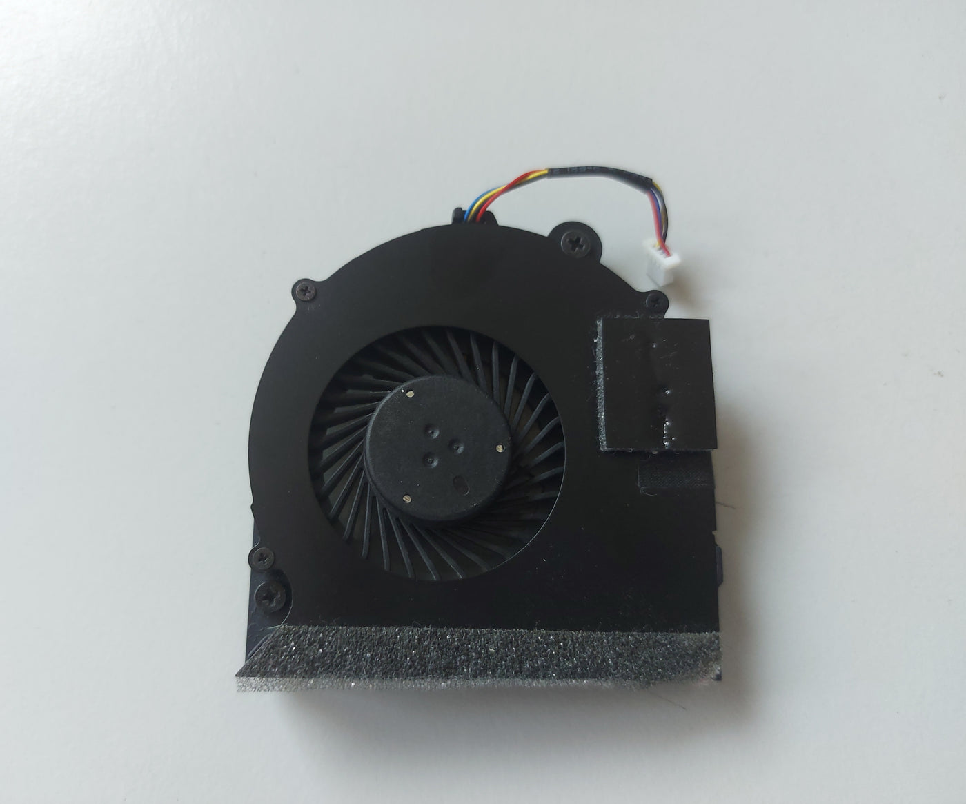 Delta HP DC05V 0.32A Brushless CPU Cooling Fan for HP Probook ( KSB05105HB 639474-001 ) USED