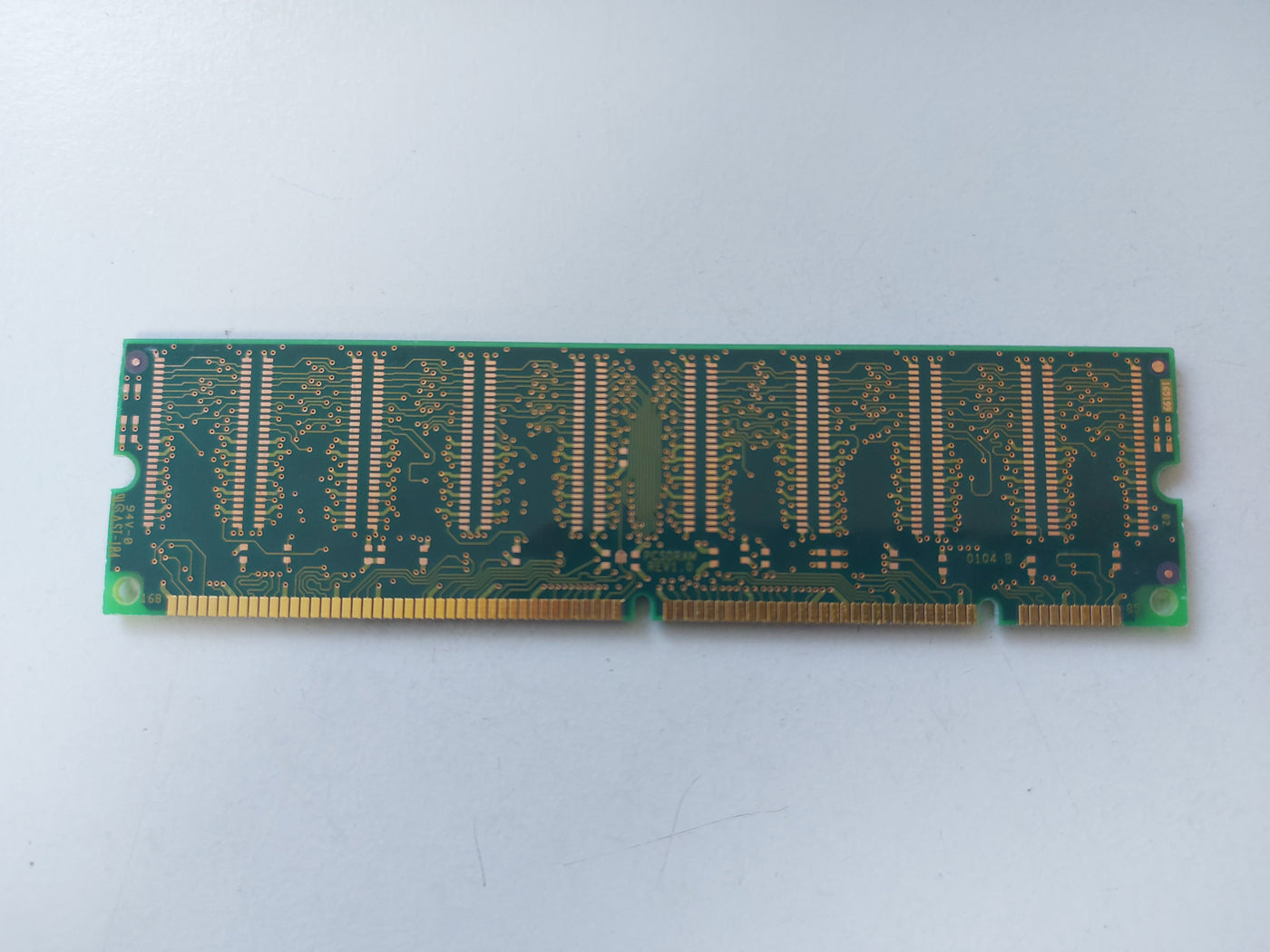 Micron 64MB PC100 100MHz CL2 ECC 168-Pin SDRAM DIMM ( MT9LSDT872AG-10EC7 ) REF