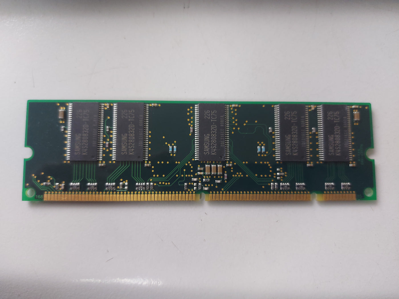 Samsung HP 128MB PC133 133MHz ECC Registered 168-Pin DIMM ( M390S1723DT1-C7AQ0 127007-031 ) REF