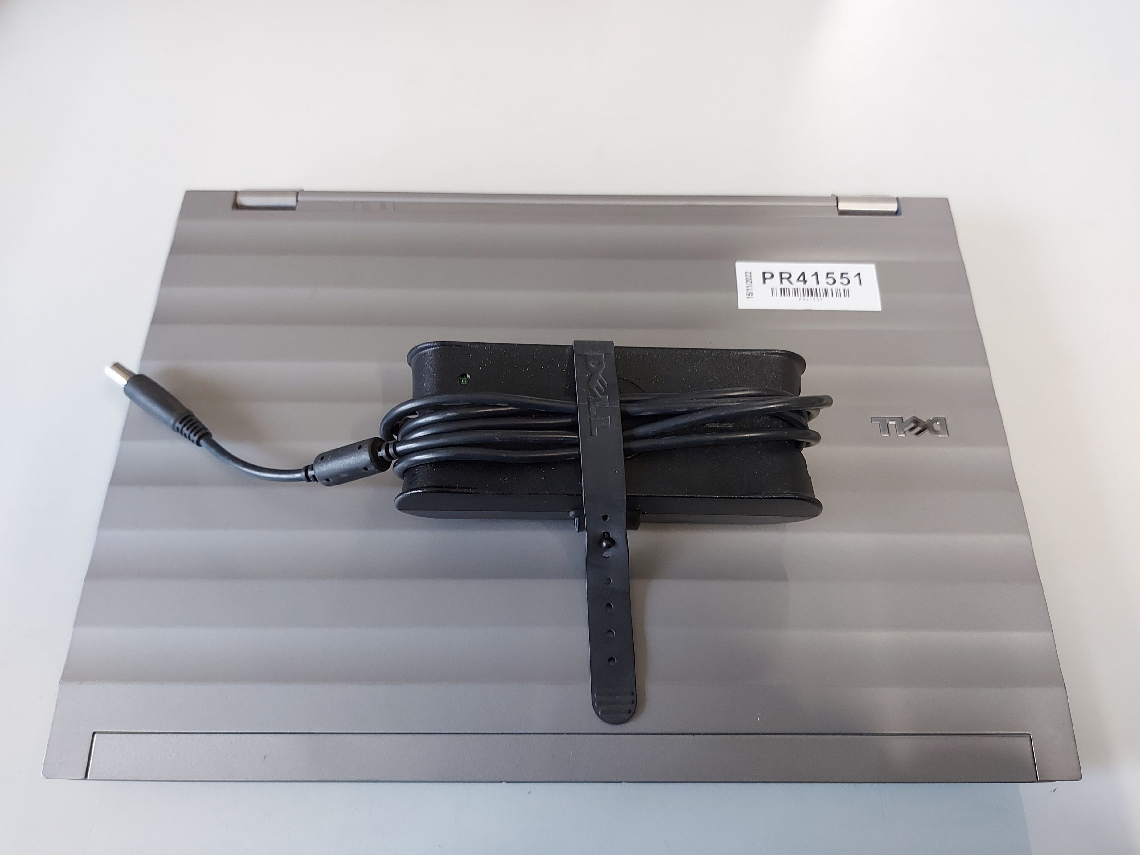 Dell Precision M4400 500GB HDD 4GB RAM Core2 x9100 3060MHz 15.4" Laptop ( Y116D A01 ) USED - SHORT CHARGE