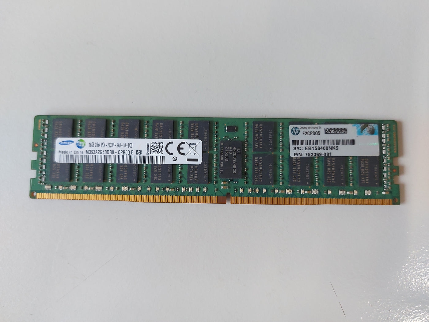 Samsung HP 16GB PC4-17000 DDR4-2133MHz Registered ECC CL15 288-Pin DIMM ( M393A2G40DB0-CPB0Q 752369-081 ) REF