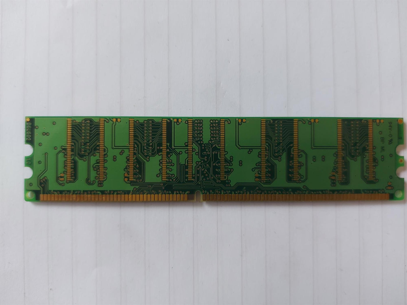 Patriot Memory 256MB PC2700 333MHz CL2.5 DDR SDRAM DIMM Memory Module (PSD2563334)
