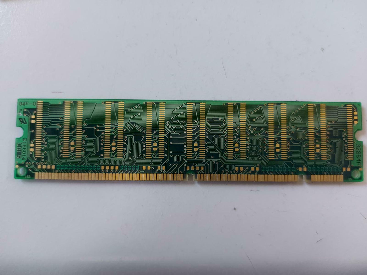 SpecTek 128MB PC100 168Pin nonECC DDR SDRAM DIMM Memory P16M648YLEE7-100CL3A