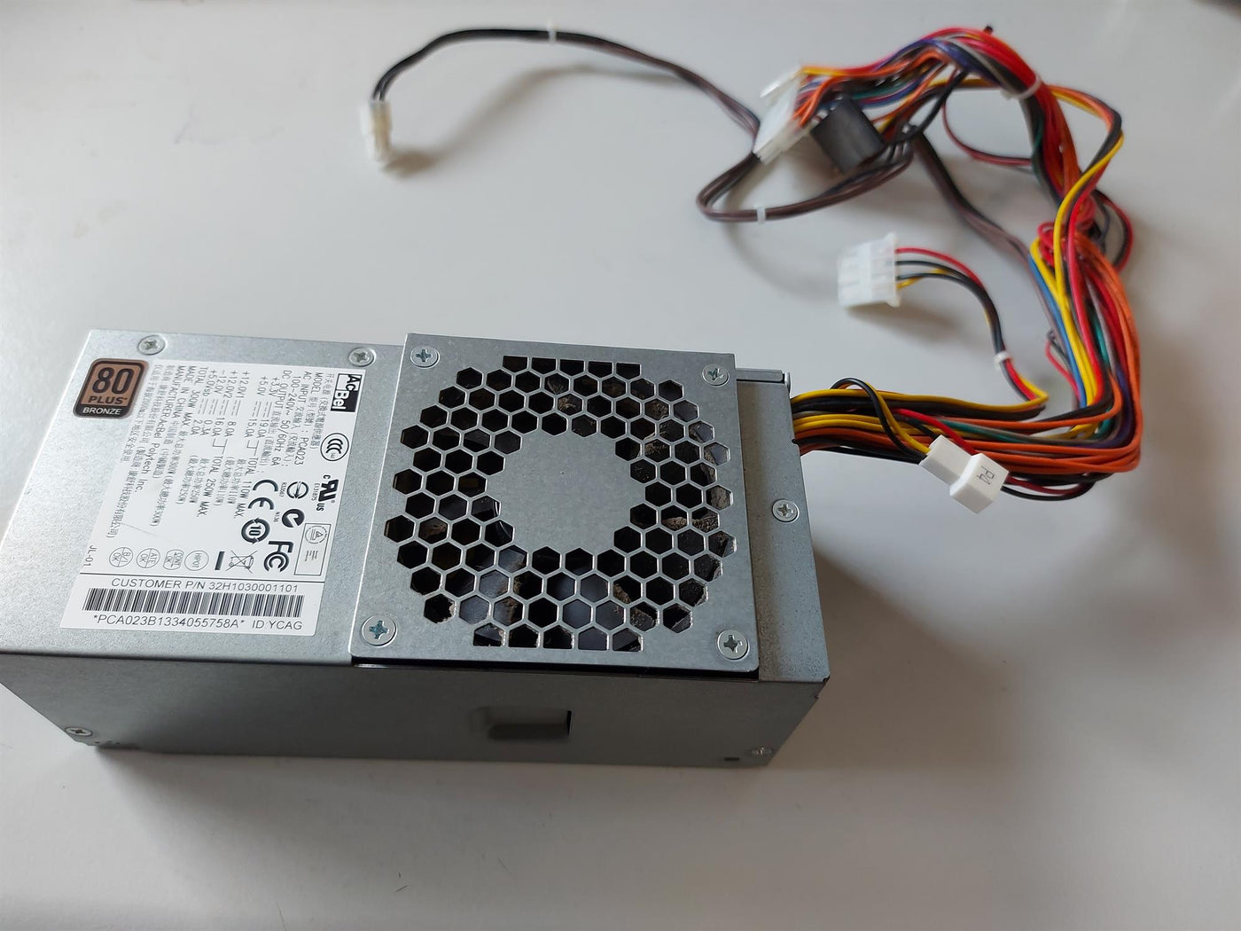 Acbel PCA023 20/24-PIN SFF ATX 300W PC POWER SUPPLY (32H1030001101)