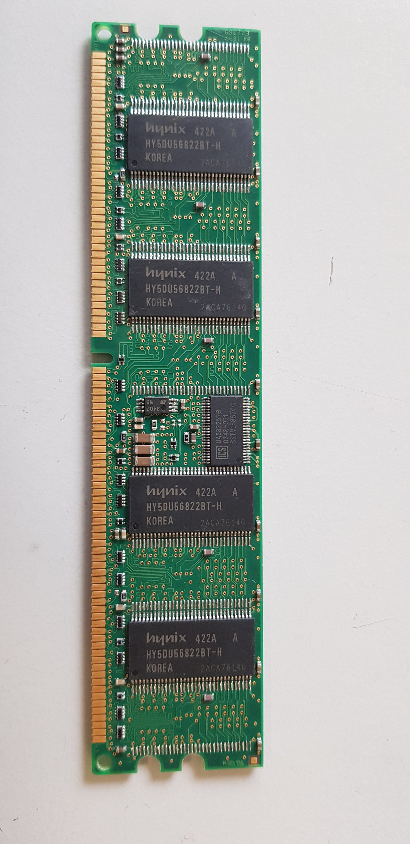 Hynix 256MB PC2100 ECC Registered 32x8 DDR SDRAM DIMM Memory ( HYMD232G726B8M-H)