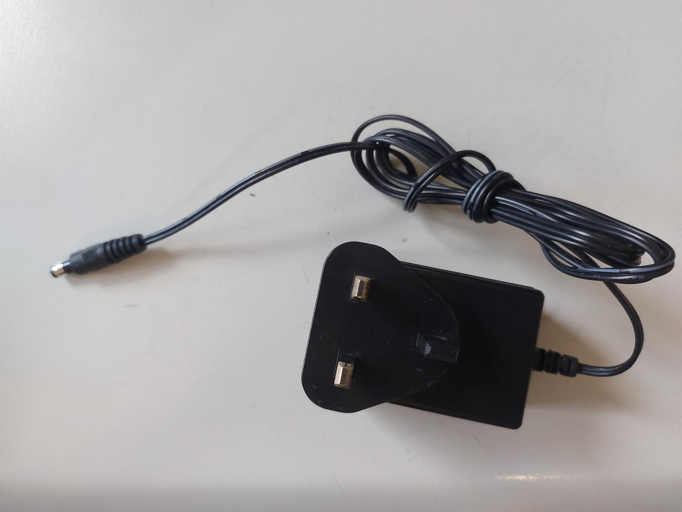 RUIDE 12V 1.0A Power Adapter (RD1201000-C55-1YG)