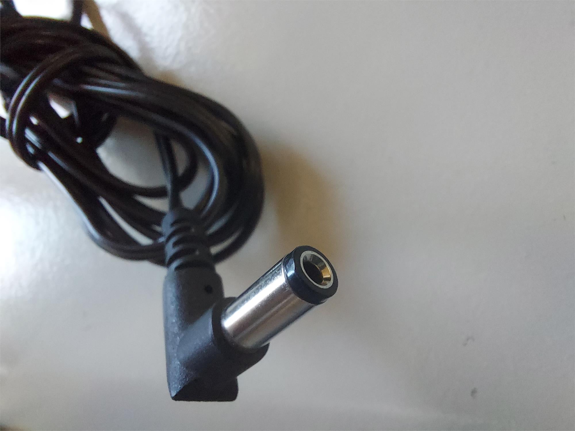 Generic 13.V 500mA AC ADAPTER CHARGER (MWD41-1350500F)