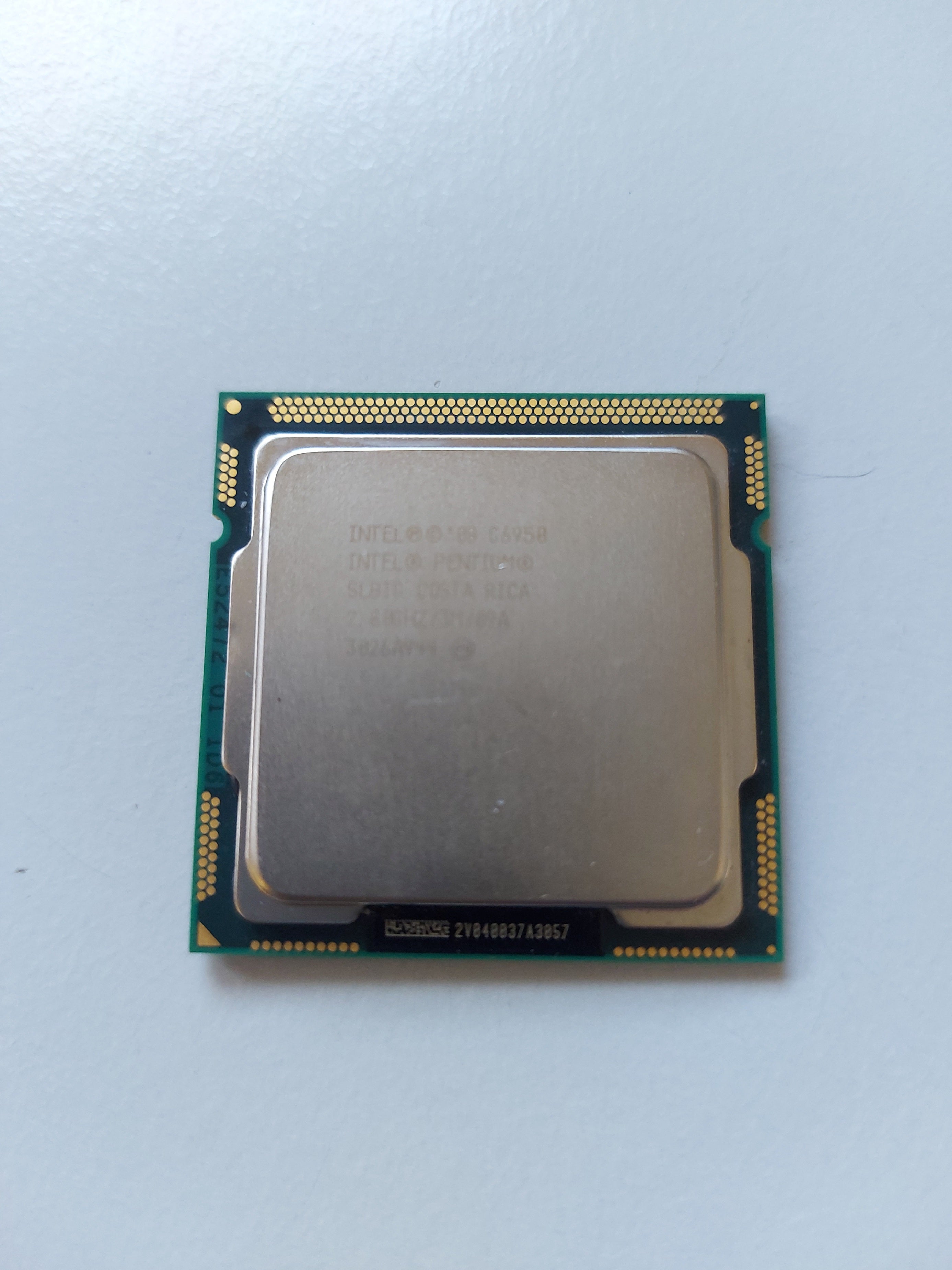 Intel Pentium G6950 Dual Core 2.8GHz LGA1156 CPU Processor ( SLBTG ) USED