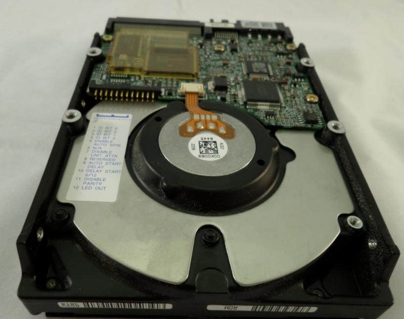 MC0605_21L9433_IBM Compaq 4.3Gb SCSI 68 Pin 7200rpm 3.5in HDD - Image2
