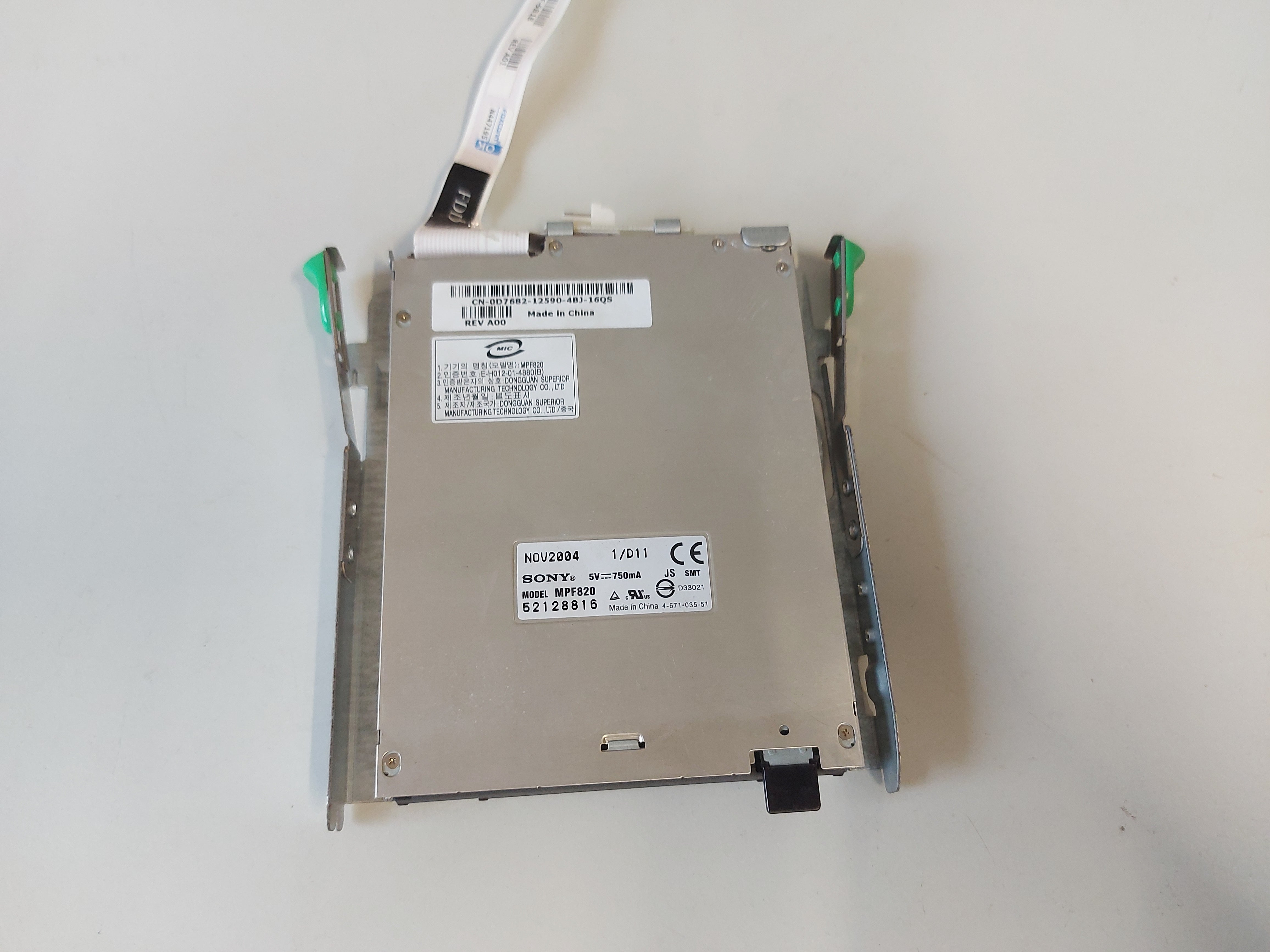 Sony Dell 1.44MB Floppy Drive for OptiPlex GX280 ( 0D7692 MPF820 ) USED