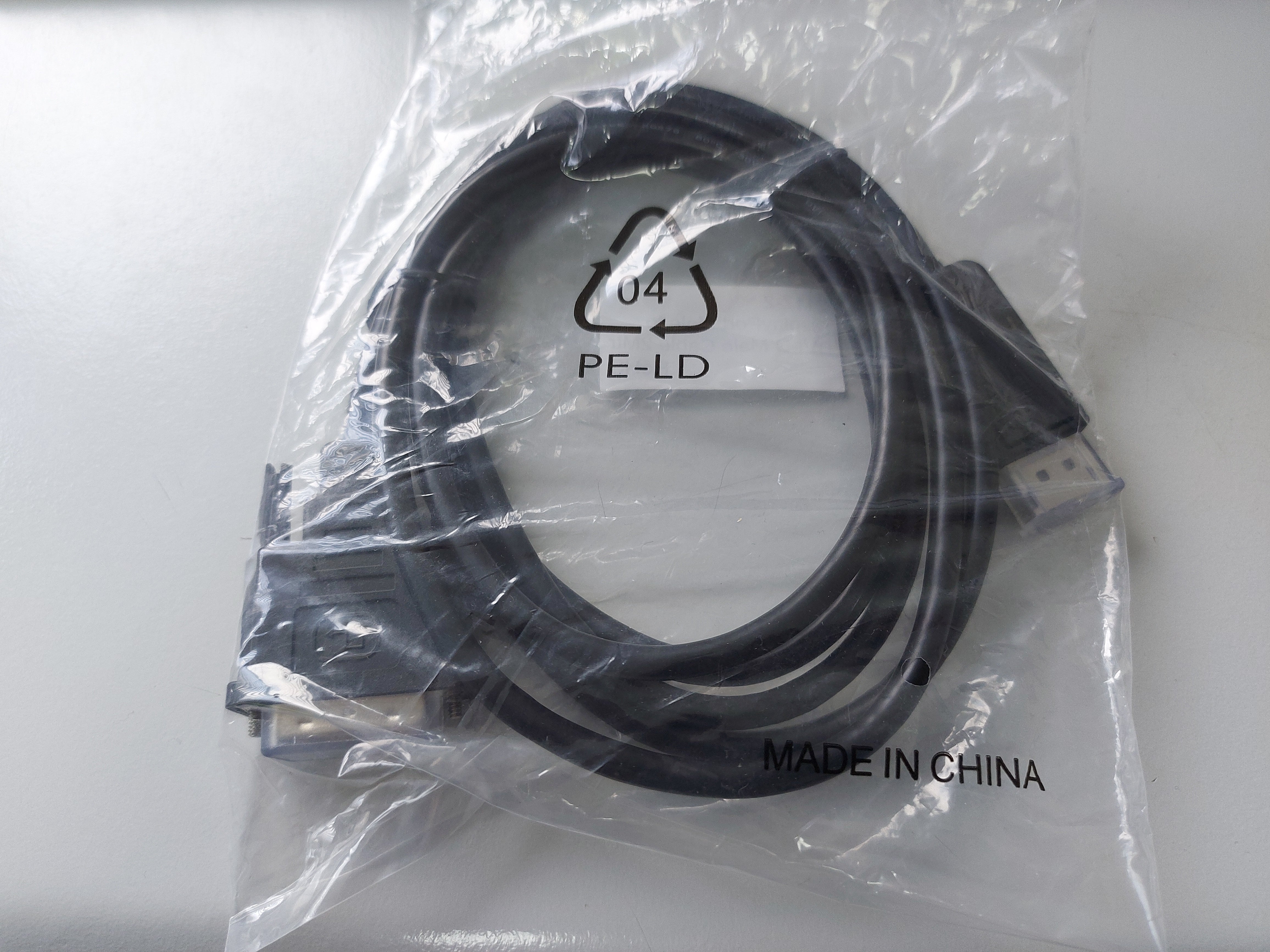 Generic DisplayPort Male to DVI-D Male RoHS Cable Blk 2Mtr ( 2417-2 ) NEW