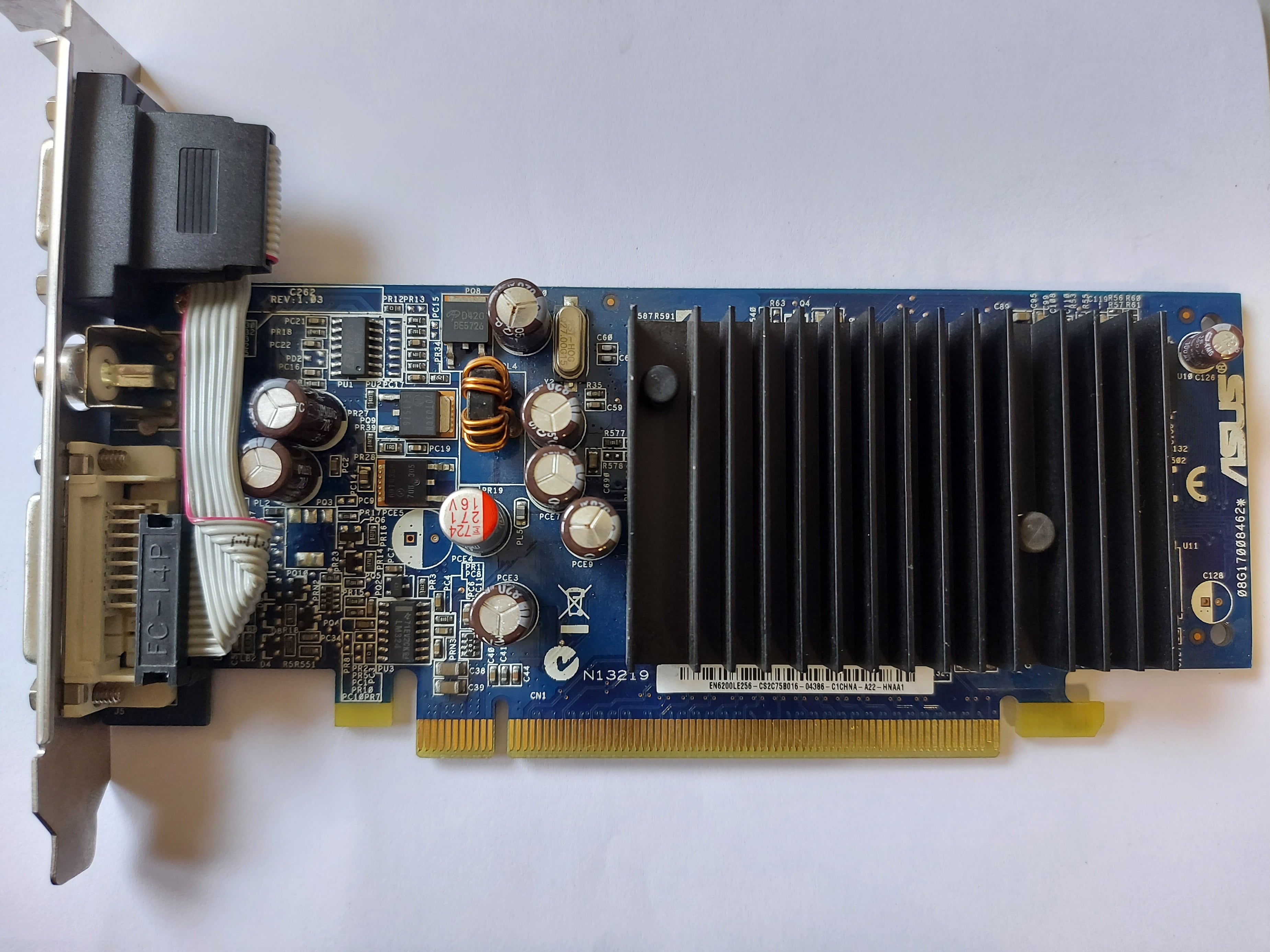 ASUS GeForce 256MB PCIe DVI-D VGA Graphics Card ( EN6200LE TC256/TD/64M5/A ) REF