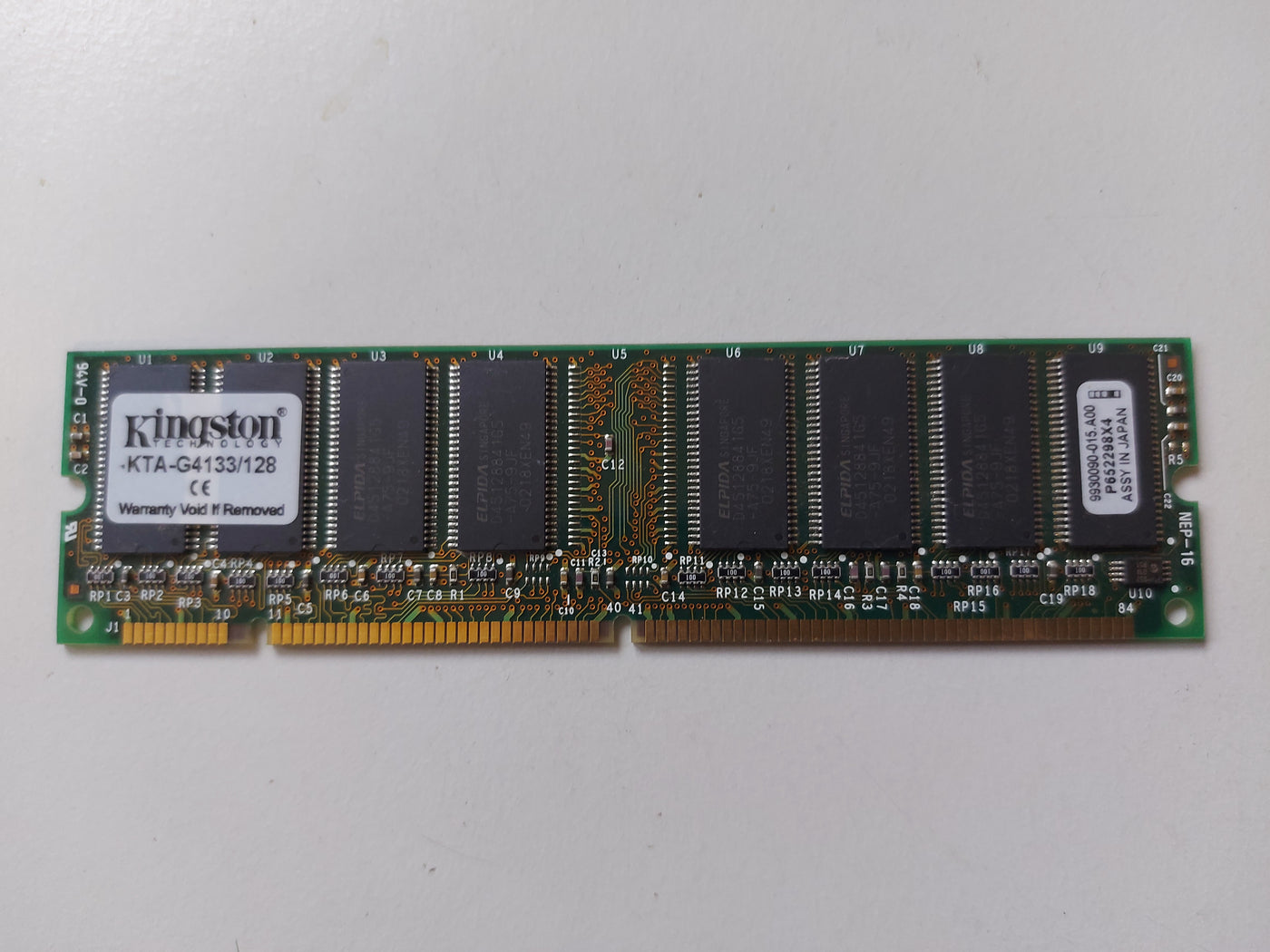 Kingston 128MB SDRAM PC133 133MHz Non-ECC Unbuffered 33V 168-Pin DIMM ( KTA-G4133/128 9930090-015.A00 ) REF