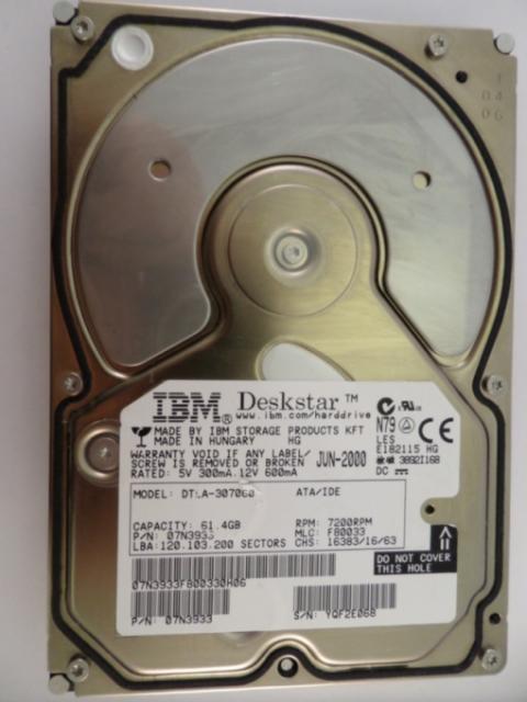 MC0105_07N3933_IBM 61.4Gb IDE 7200rpm 3.5in HDD - Image2