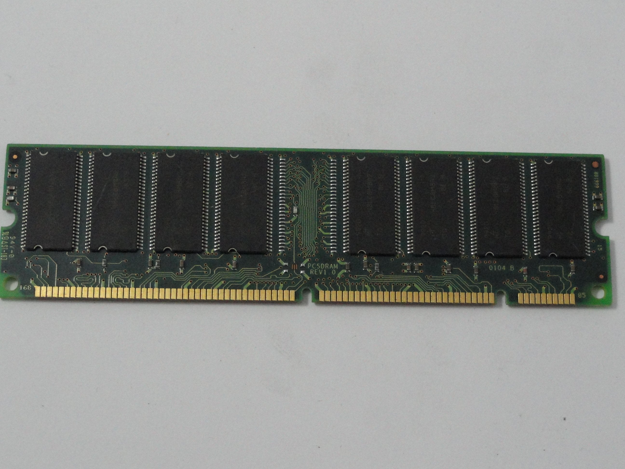 MT16LSDT1664AG-10CB7 - 128MB PC100 100MHZ 168PIN CL3 SDRAM DIMM - Refurbished