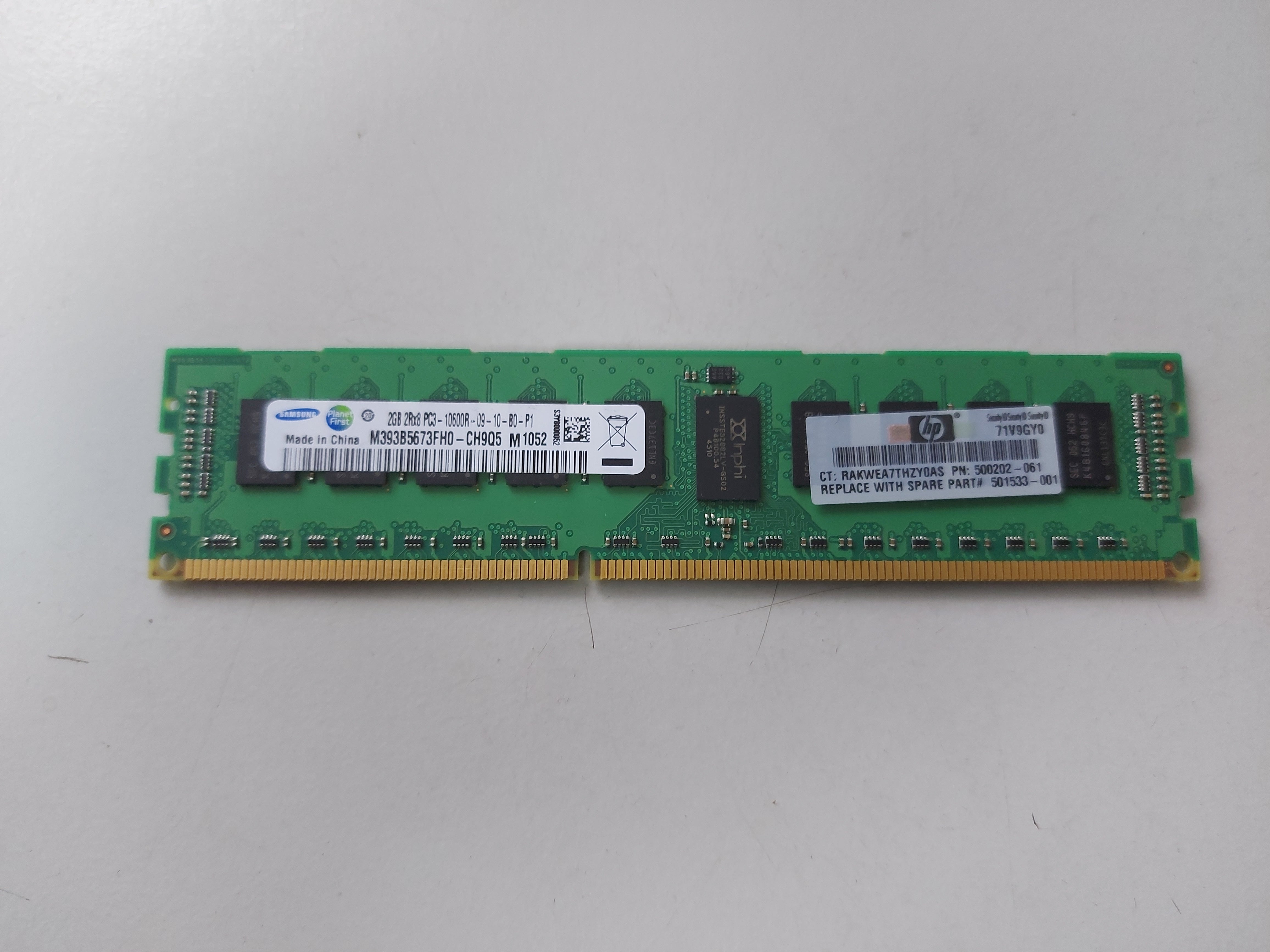 Samsung HP 2GB PC3-10600 DDR3-1333MHz ECC Registered CL9 240-Pin DIMM Module ( M393B5673FH0-CH9Q5 500202-051 501533-001 ) REF