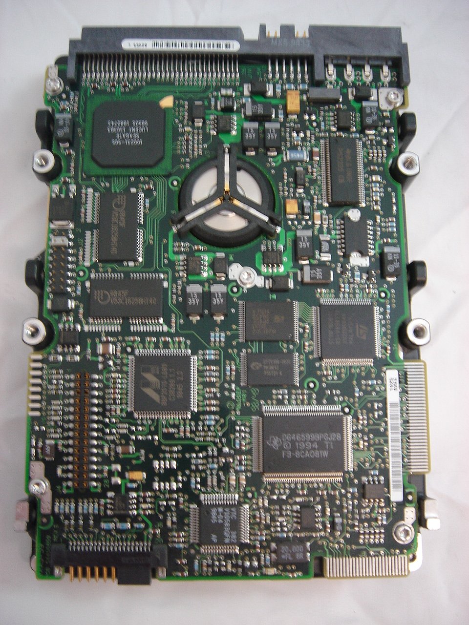 9K8005-001 - Seagate 4.5Gb SCSI 68 Pin 10Krpm 3.5in HDD - USED