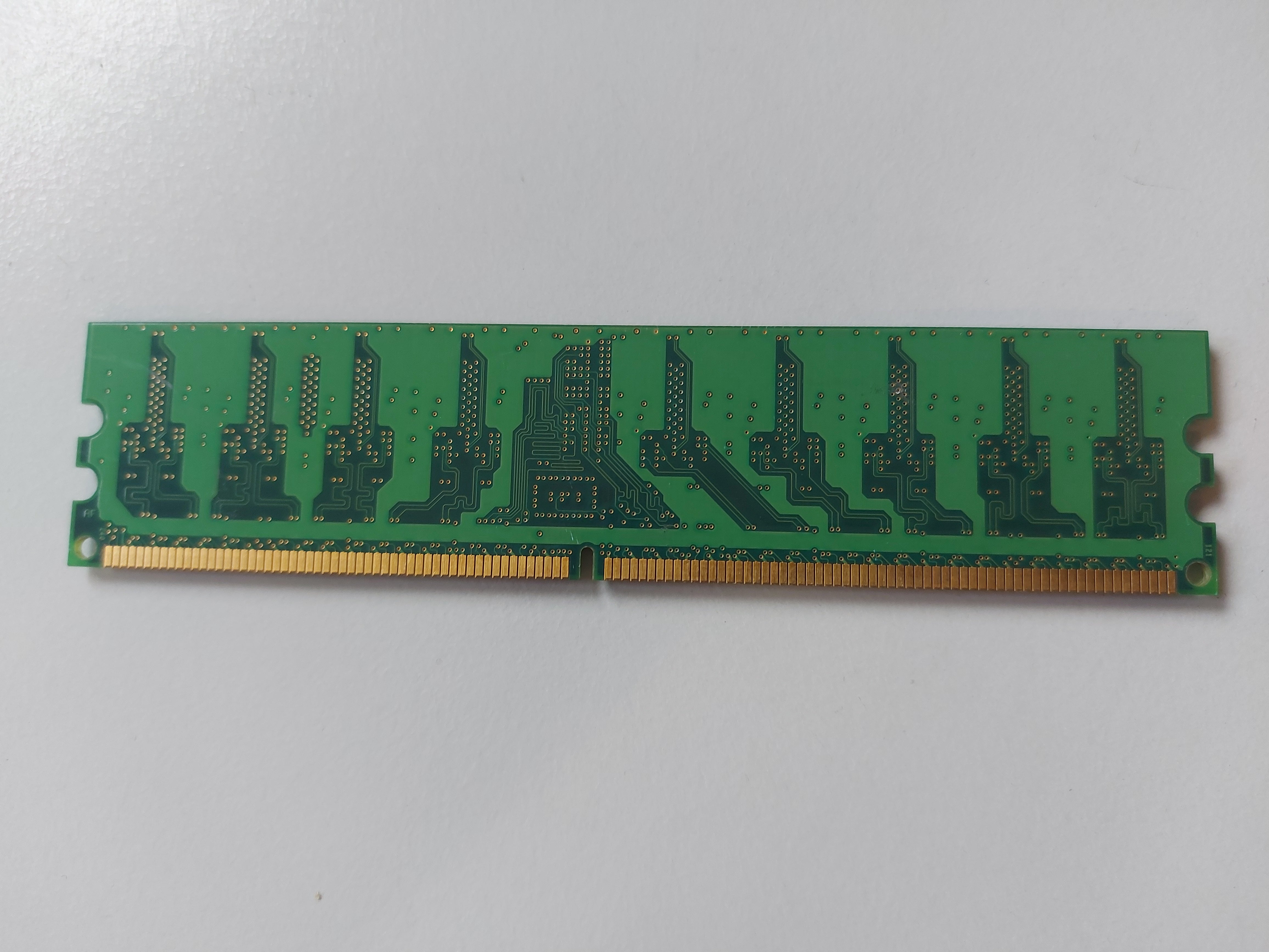 Elpida IBM 512MB PC2-3200 DDR2-400MHz ECC Registered CL3 240-Pin DIMM Single Rank Memory Module ( EBE51RD8ABFA-4A-E 13N1424 ) REF