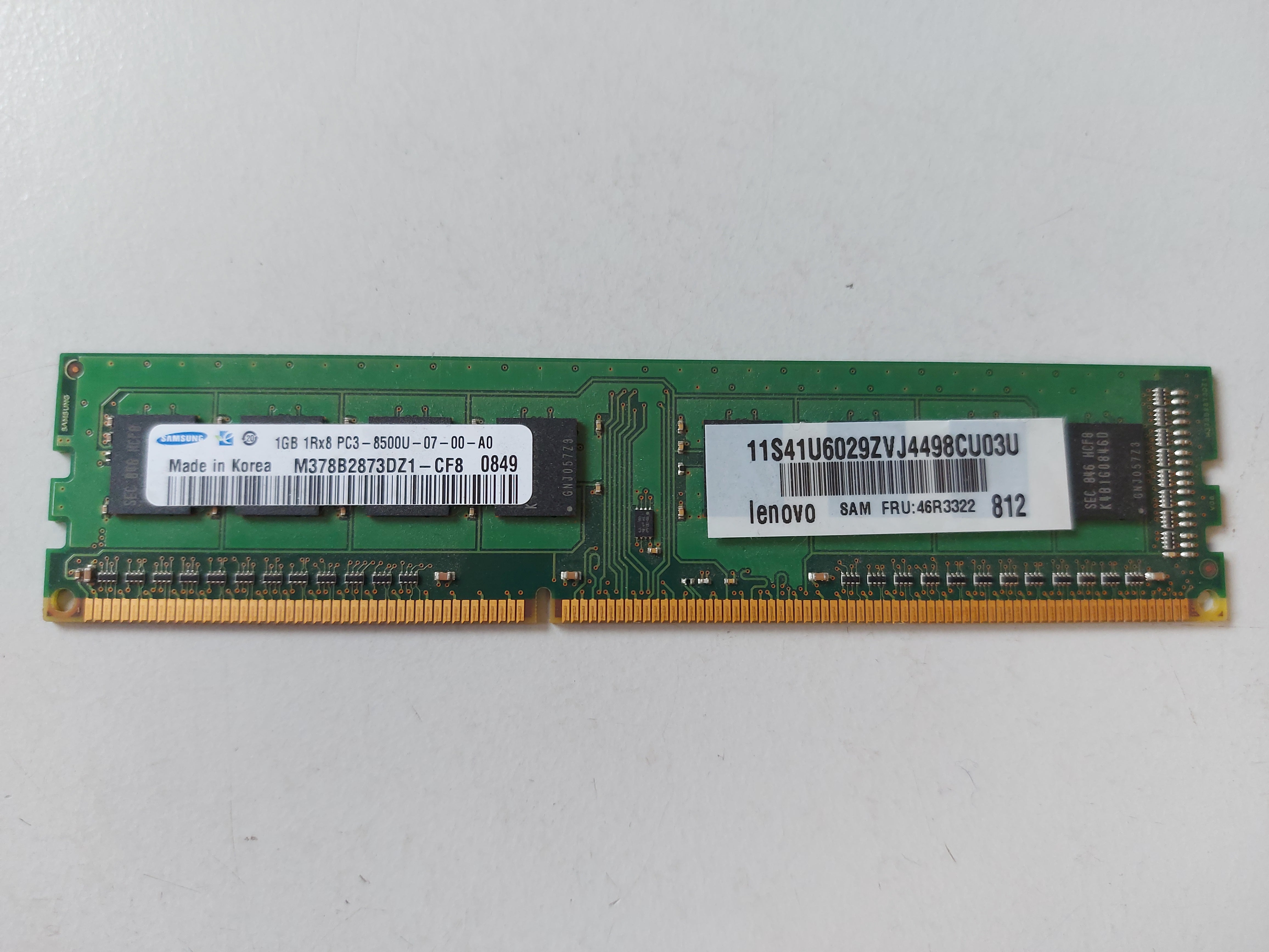 Samsung Lenovo 1GB PC3-8500 DDR3-1066MHz non-ECC Unbuffered CL7 240-Pin DIMM Memory Module ( M378B2873DZ1-CF8 46R3322 ) REF