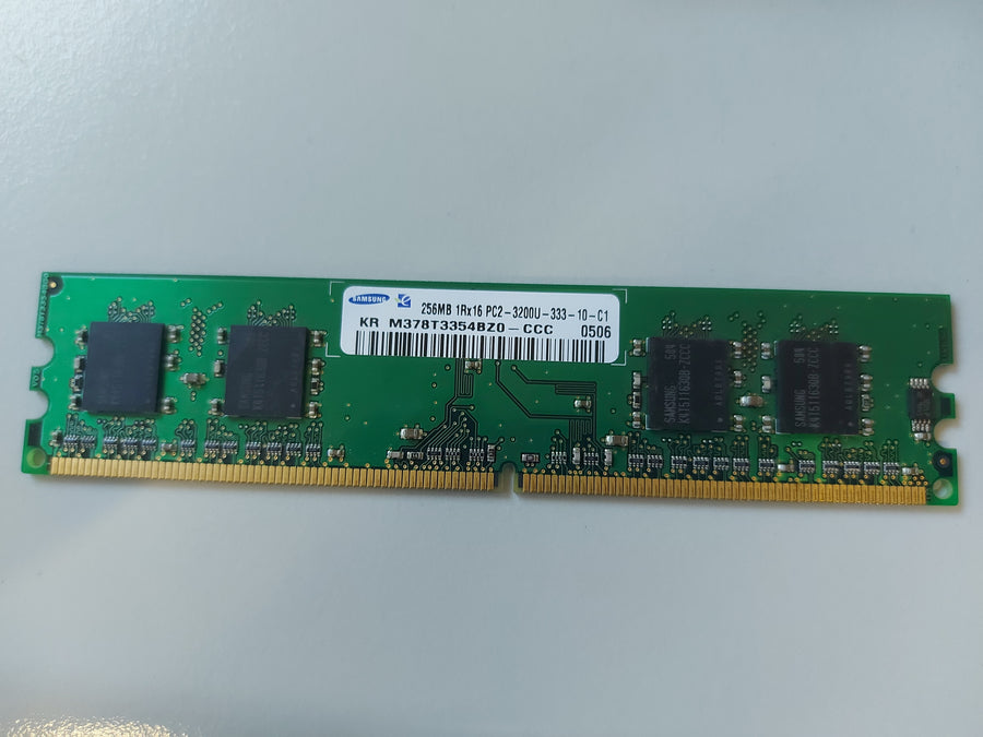 Samsung 256MB DDR2-400MHz PC2-3200 non-ECC Unbuffered CL3 240-Pin DIMM Single Rank Memory Module ( M378T3354BZ0-CCC ) REF