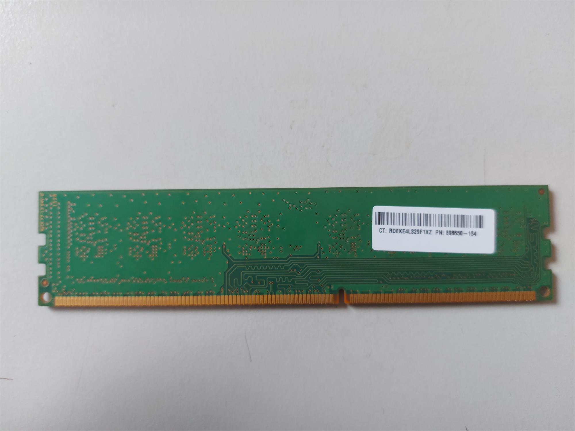 Samsung/HP 4GB PC3-12800 DDR3-1600MHz non-ECC Unbuffered CL11 240-Pin DIMM Memory Module (M378B5173EB0-YK0 698650-154)