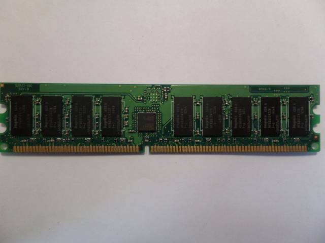 PR23911_HYMD512G726BF4N-J_Hynix 1GB PC2700 CL2.5 18c Registered ECC DIMM - Image2