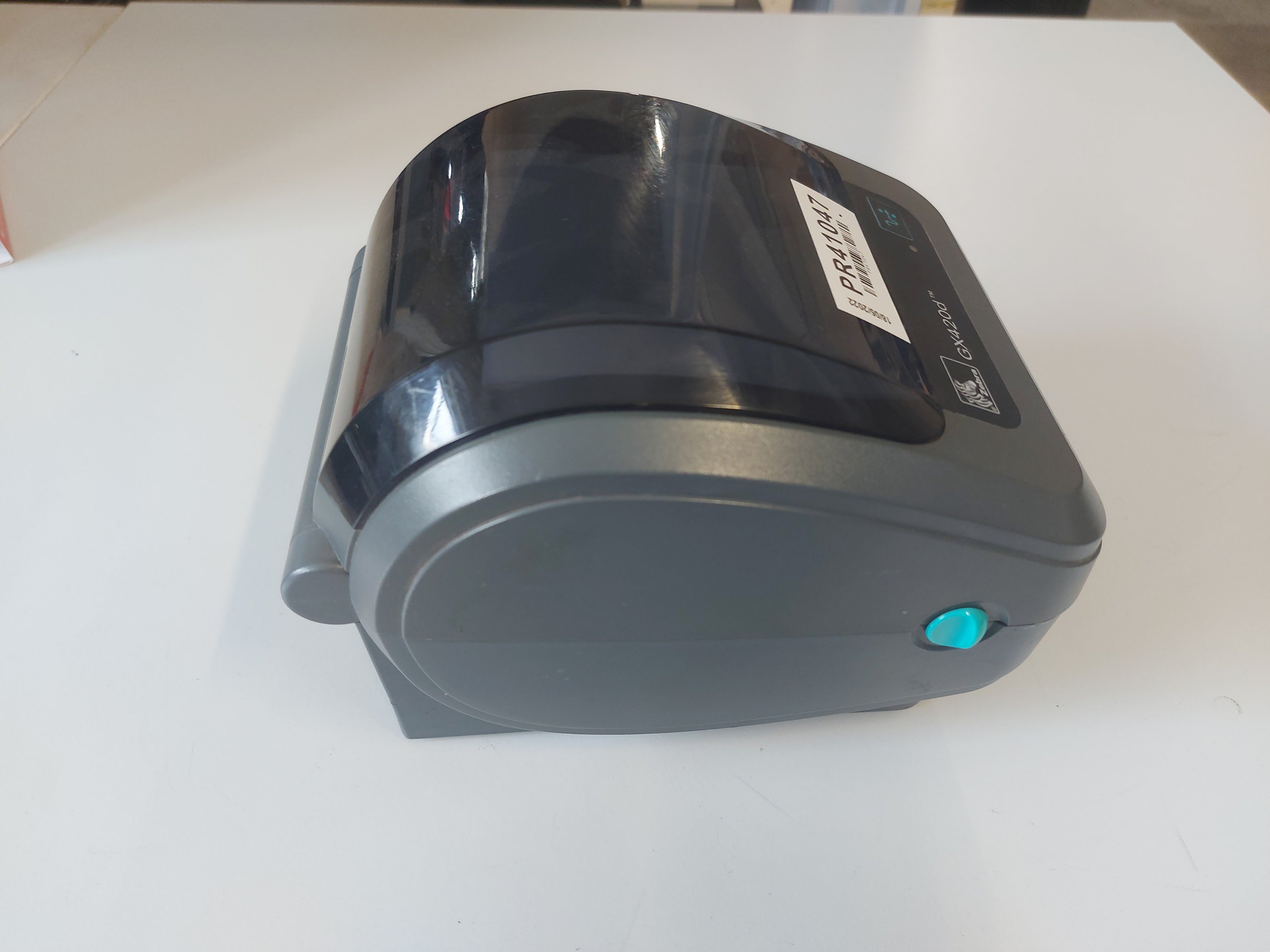 Zebra GX420d Direct Thermal Desktop Label Printer ( GX42-202420-000 ) USED