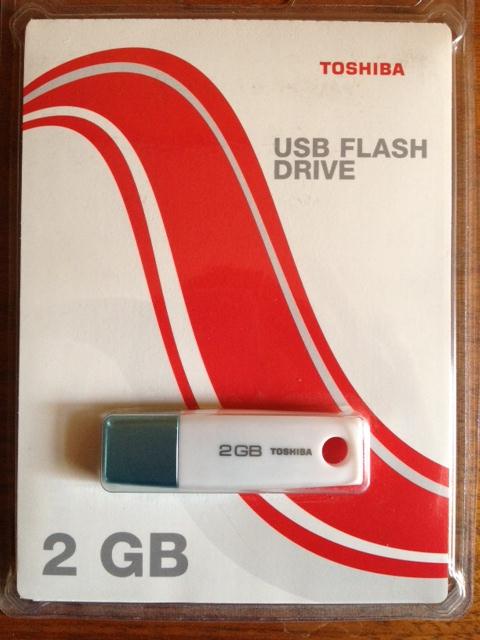 PX1443E-1M2G - Toshiba USB Flash Drive 2GB - NEW