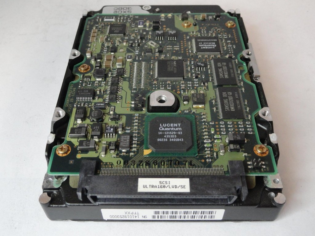 XC18J011 - Quantum 18Gb SCSI 80 Pin 7200rpm 3.5in HDD - USED