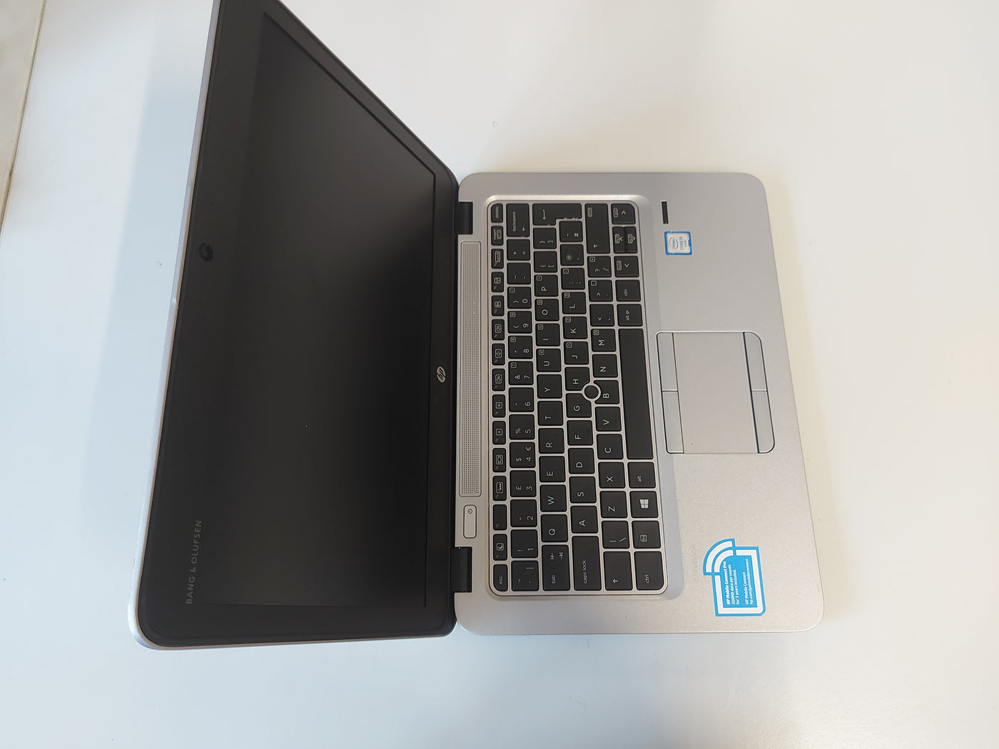 HP Elitebook 820 G3 250GB HDD Core i5-6200U 2300MHz 8GB RAM 12.5" Laptop ( Y8Q82ET#ABU ) USED