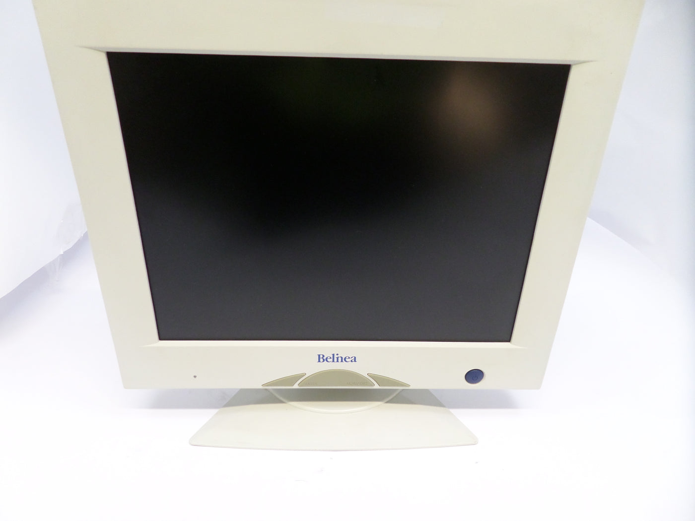101525 - Belinea 101525 Colour 15" LCD Monitor, Comes With PSU - USED