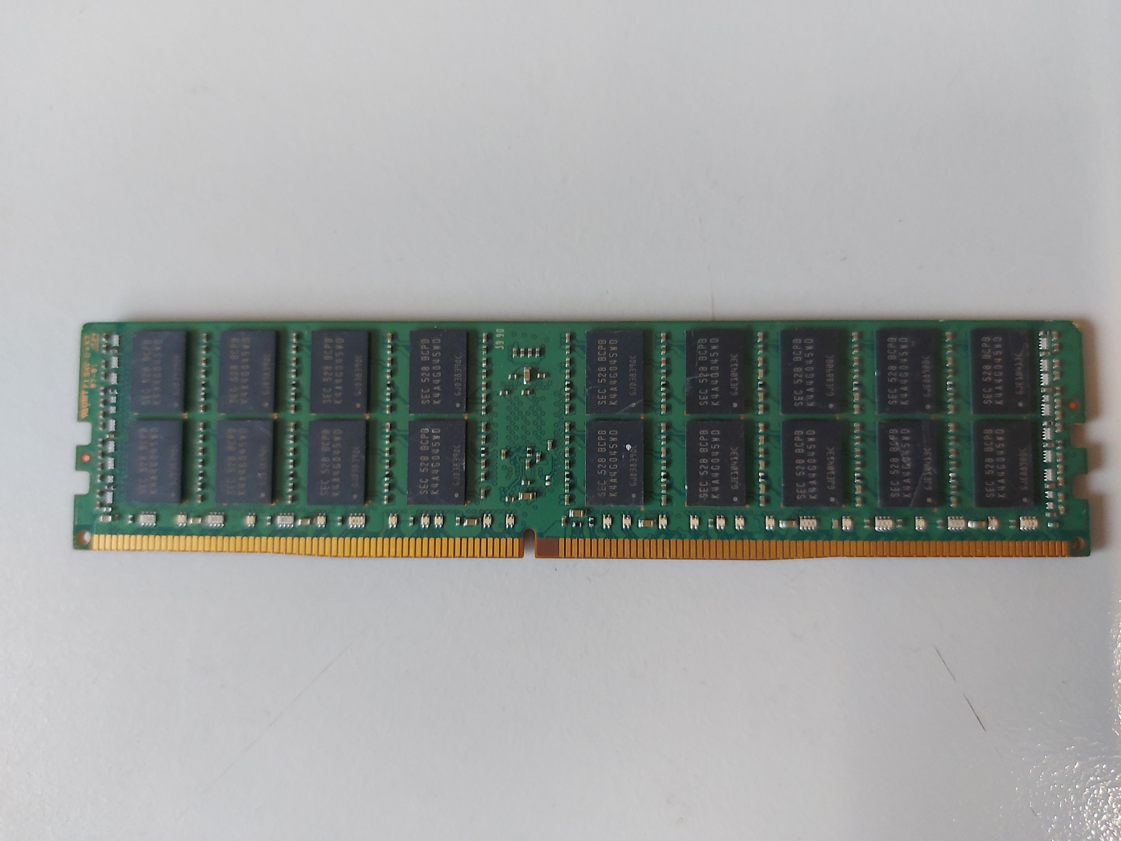 Samsung HP 16GB PC4-17000 DDR4-2133MHz Registered ECC CL15 288-Pin DIMM ( M393A2G40DB0-CPB0Q 752369-081 ) REF