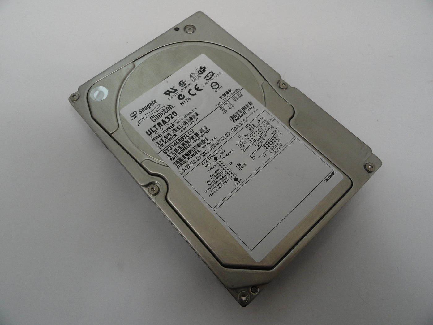 PR22035_9V2009-021_Seagate 146Gb SCSI 80 Pin 10Krpm 3.5in HDD - Image3